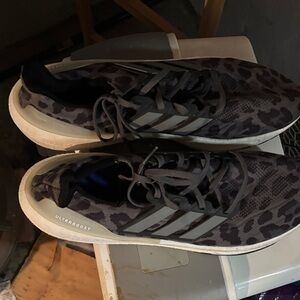 adidas Ultraboost Leopard-Print Running Shoes - Black/Gray